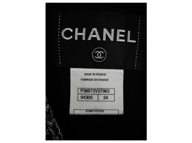 Chanel Ikonische schwarze Tweedjacke aus Paris / Shanghai - Ansicht 12