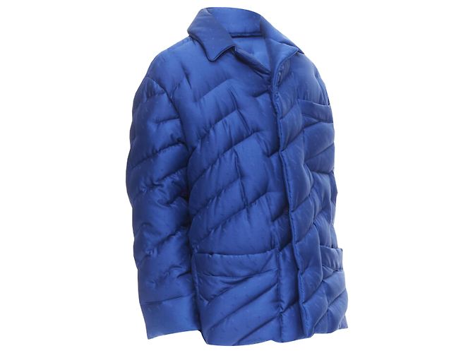 Fendi silk logo goose down puffer jacket - view 3