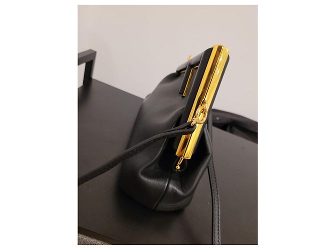 Borsa a tracolla Fendi in pelle nera Nero - vista 3