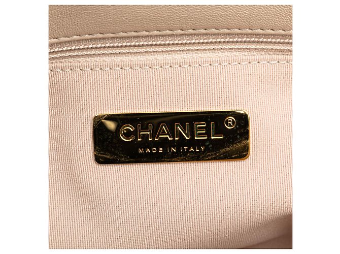 Chanel Beige Large Lambskin 19 Flap - vista 6