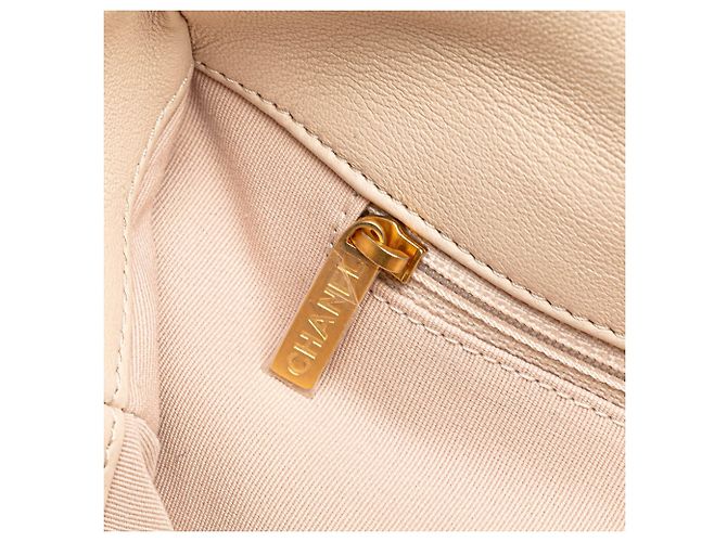 Chanel Beige Large Lambskin 19 Flap - vista 7