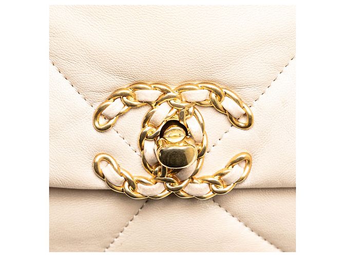 Chanel Beige Large Lambskin 19 Flap - vista 8