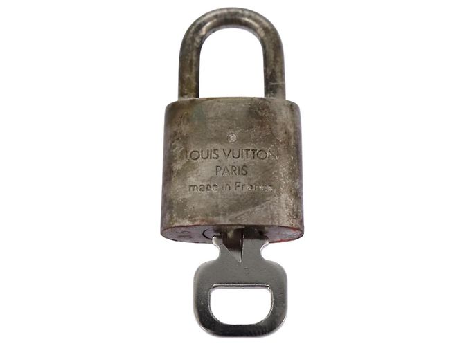 LOUIS VUITTON Lucchetto metallo Argento LV Auth bs22362 - vista 3