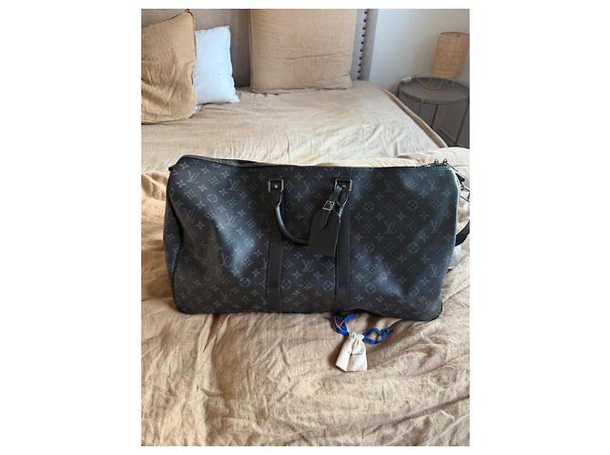 Louis Vuitton Keepall Eclipse 55 Borsa da viaggio nera in pelle Nero - vista 2