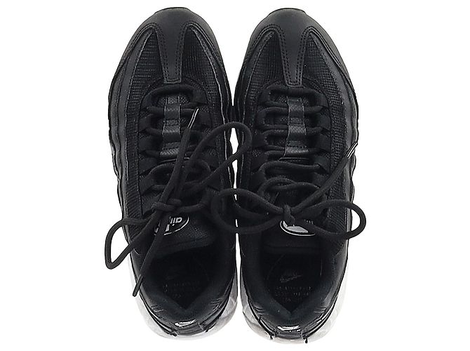 Nike Air Max 95 Sneakers aus schwarzem Polyester - Ansicht 3