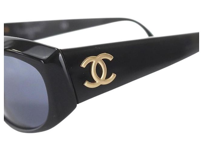 Gafas de sol negras con logo CC dorado Chanel 04154 Negro - vista 3