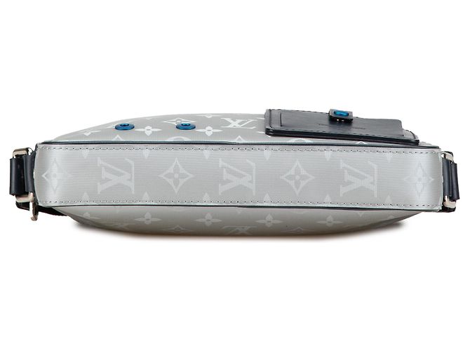 Messenger Satellite Alpha Monogram grigio Louis Vuitton Marrone - view 3