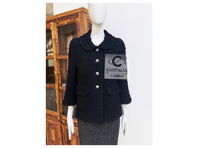 Chanel Neue CC-Buttons Schwarze Tweedjacke - Ansicht 2