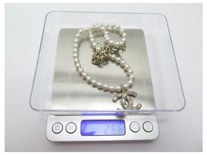 NUOVO COLLIER CHANEL LOGO CC 2024 IN PERLE E METALLO DORATO D'oro - vista 6