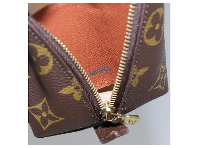 LOUIS VUITTON Pochette Cosmetica Demi Ronde Monogramma M47520 LV Auth BA014 - vista 12