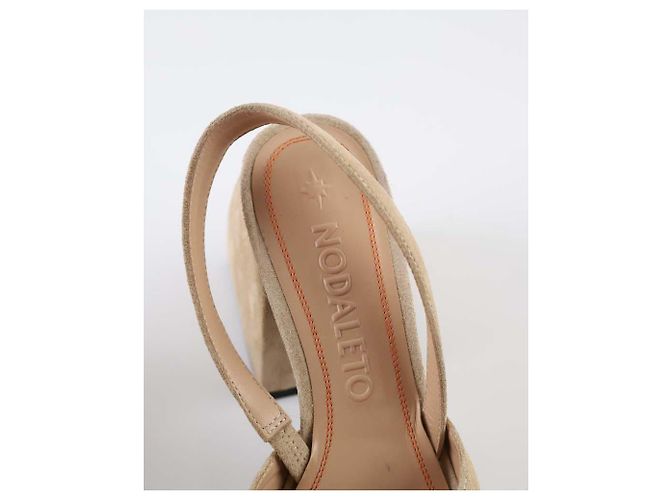 Nodaleto Tacchi in camoscio beige - vista 5