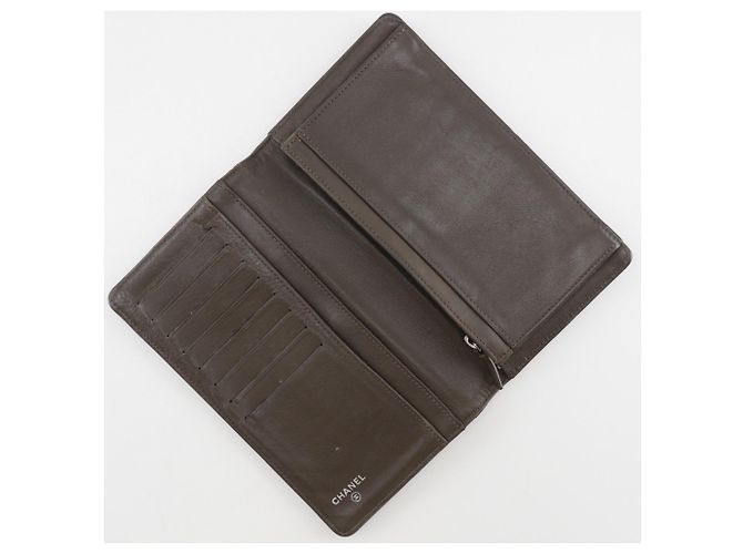 Cartera Larga Chanel Coco Mark en Bronce - vista 5