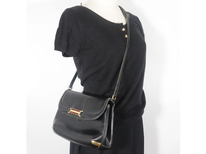 Schultertasche aus schwarzem Kalbsleder Gucci Sherry Line - Ansicht 19