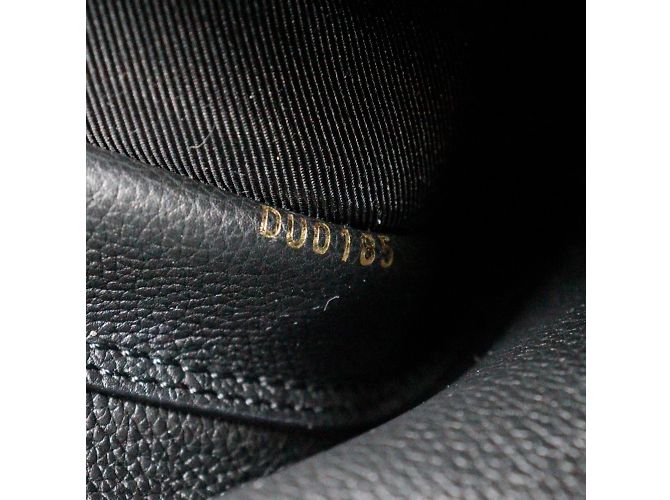 Borsa Tote Rock Me MM di Louis Vuitton Nero Beige - vista 12