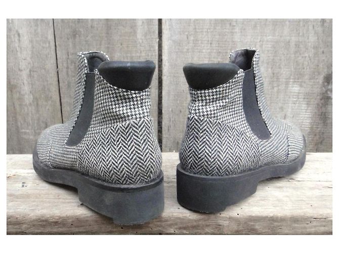 Stivaletti Robert Clergerie Grigio Pelle e Tweed - vista 3
