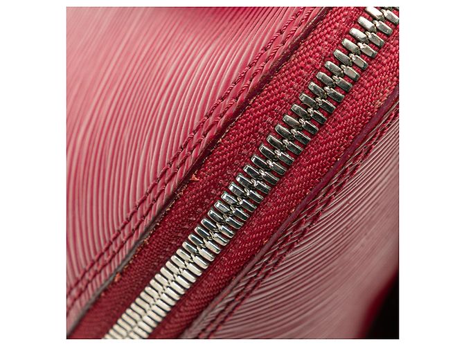 Louis Vuitton Alma BB in Epi rosa - vista 8