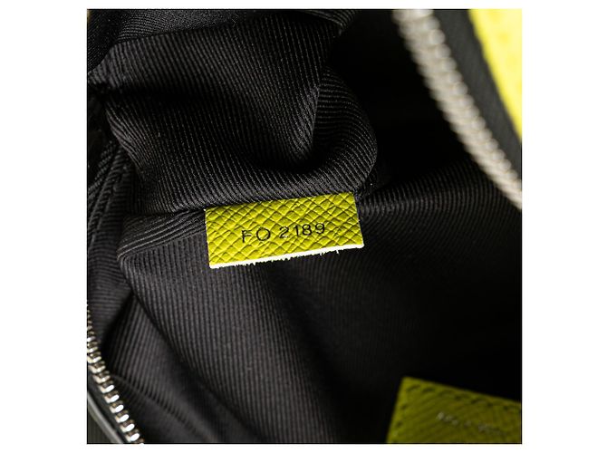 Bumbag esterno Monogram Taiga giallo Louis Vuitton - vista 6