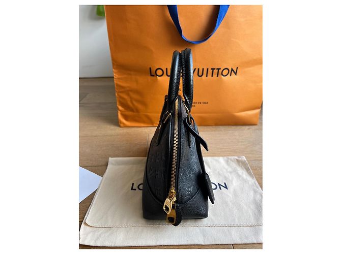Louis Vuitton Néo Alma BB Monogram Empreinte Pelle - vista 11