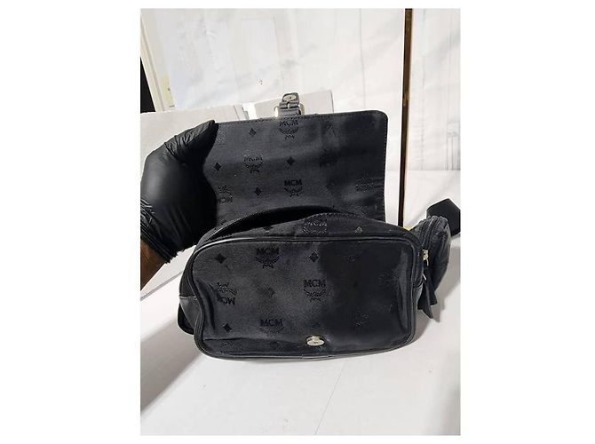 Borsa a vita/bumbum MCM in nylon e pelle Jamison a triplo scomparto nera Nero - vista 7