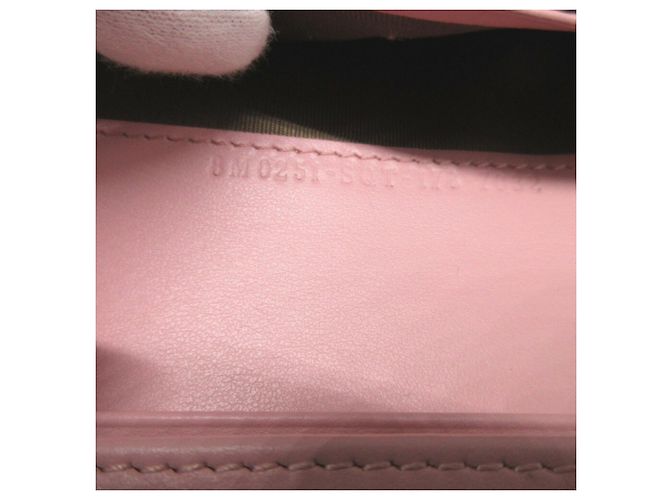 Fendi Pink Leder Bi-Fold Langbörse - Ansicht 7