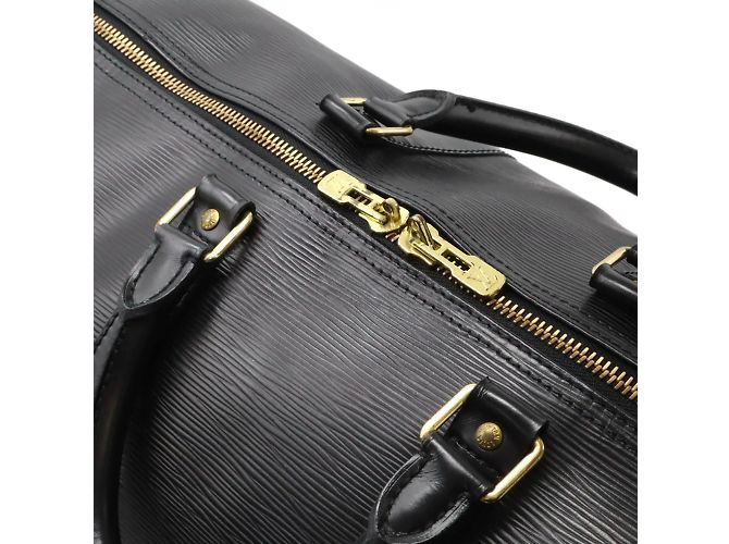 Borsa Boston Keepall 55 Epi Louis Vuitton Nero - vista 7