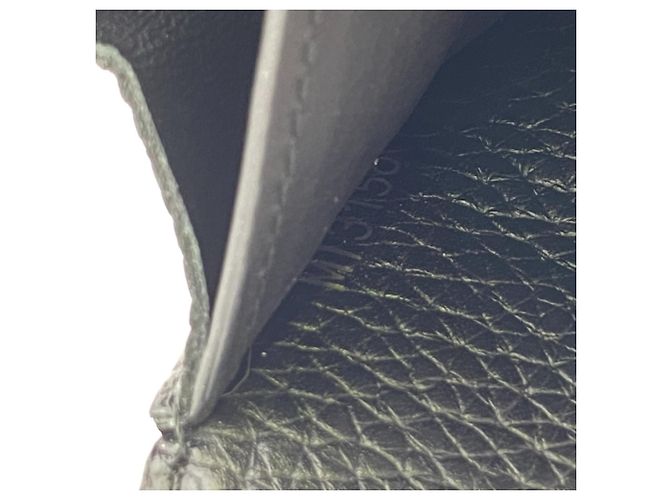 Cartera Larga Capucines Louis Vuitton Negro - vista 13