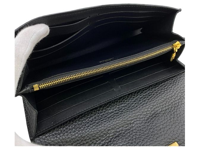 Cartera Larga Capucines Louis Vuitton Negro - vista 8
