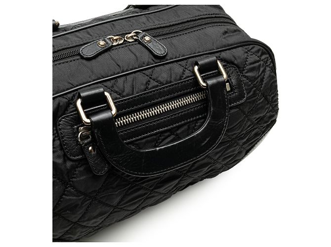 Chanel Nero Parigi New York Borsa da Viaggio in Nylon Trapuntato - vista 10