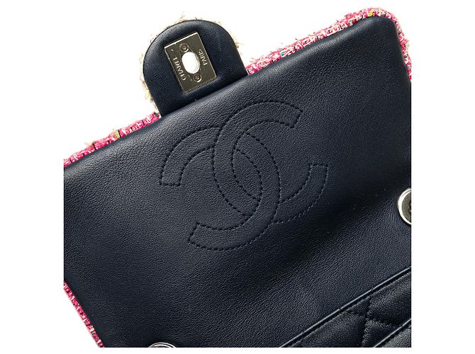 Chanel Blu Trapuntato in Agnello e Tweed con Rifinitura Elegante a Patta Blu navy - vista 8
