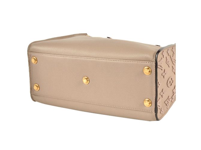 Borsa Louis Vuitton On My Side MM Beige - vista 4