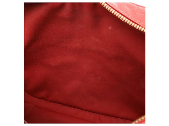 Borsa Summit Drive in Monogram Vernis di Louis Vuitton Rosso - vista 8