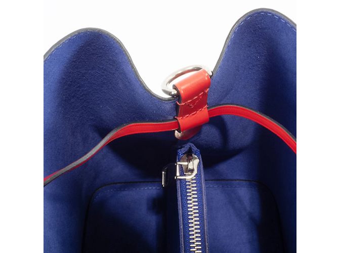 Néonoé Borsa a Spalla NeoNoe MM di Louis Vuitton Nero - vista 12