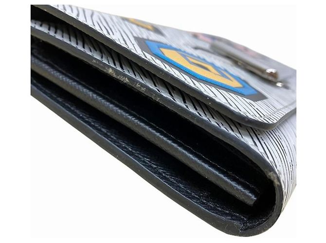 Cartera Larga Twist Epi Louis Vuitton Multicolor - vista 8