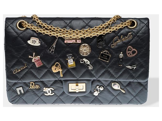 CHANEL 2.55 Bag in Black Leather - 102558 - view 2