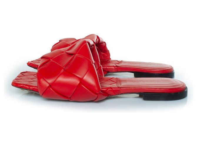 Bottega Veneta, sandali Lido in pelle rossa Rosso - vista 2