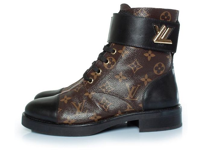 Louis Vuitton, wonderland flat rangers in monogramma Marrone Nero - vista 2