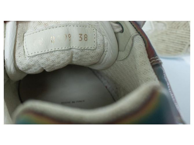 Givenchy, sneakers olografici con ali Multicolore - vista 9