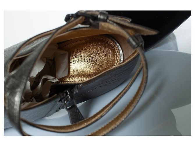Botas de tobillo de cuero metálico Bottega Veneta - vista 8