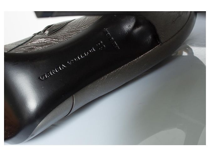 Botas de tobillo de cuero metálico Bottega Veneta - vista 9
