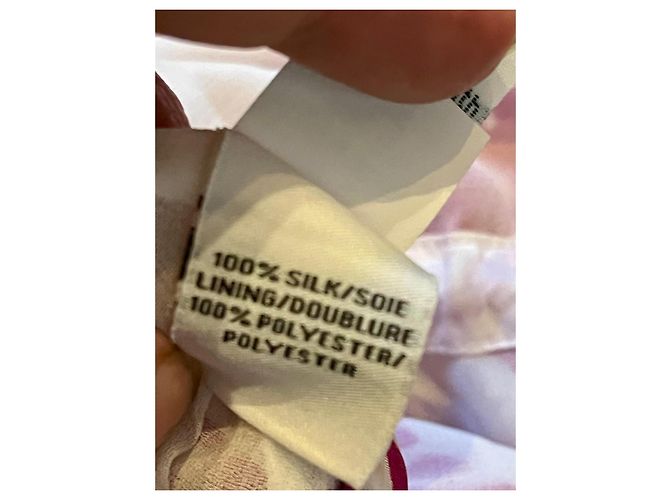 Diane Von Furstenberg Lila Seidenkleid von DvF mit floralem Druck Weiß - Ansicht 5