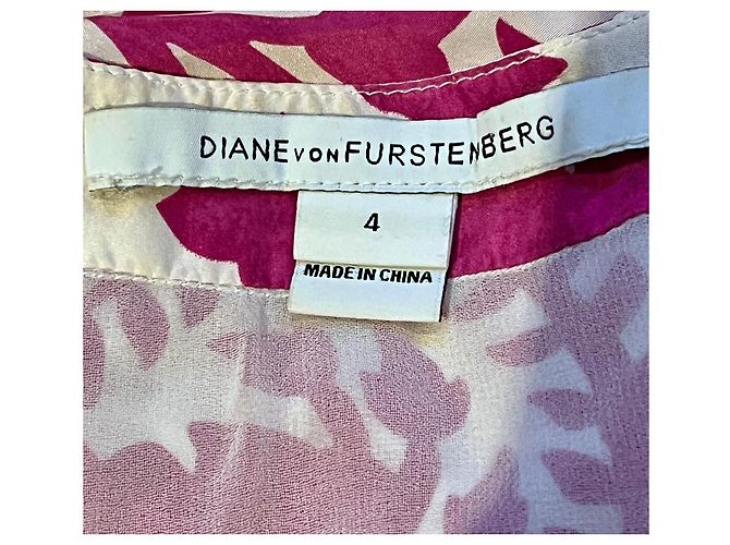 Diane Von Furstenberg Lila Seidenkleid von DvF mit floralem Druck Weiß - Ansicht 6