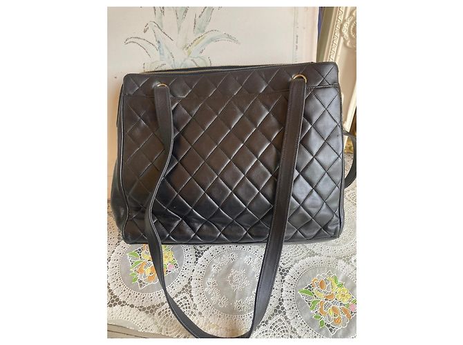 Borsa Chanel in pelle matelassé nera Nero - vista 3