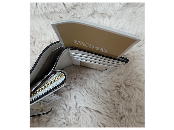 Billetera JetSet Michael Kors Blanco - vista 5