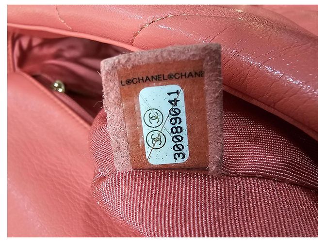 Chanel 19 Borsa Flap in agnello rosa - vista 18