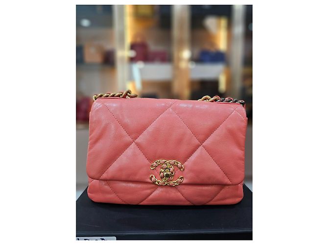 Chanel 19 Borsa Flap in agnello rosa - vista 2
