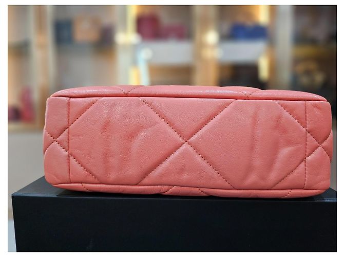 Chanel 19 Borsa Flap in agnello rosa - vista 7