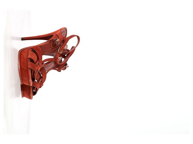 Sandali Tribute di Saint Laurent in suede bordeaux Rosso Bordò - vista 10