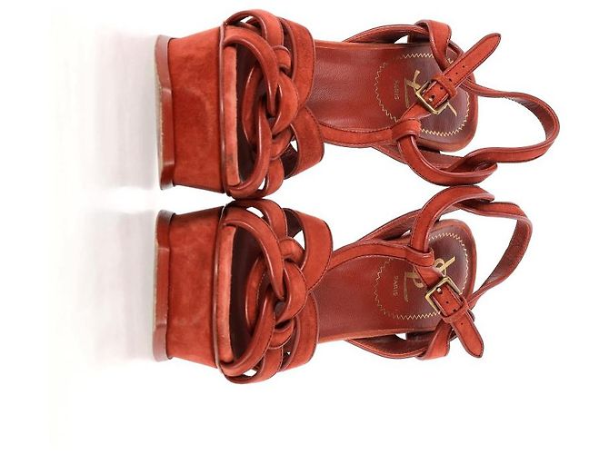 Sandali Tribute di Saint Laurent in suede bordeaux Rosso Bordò - vista 8