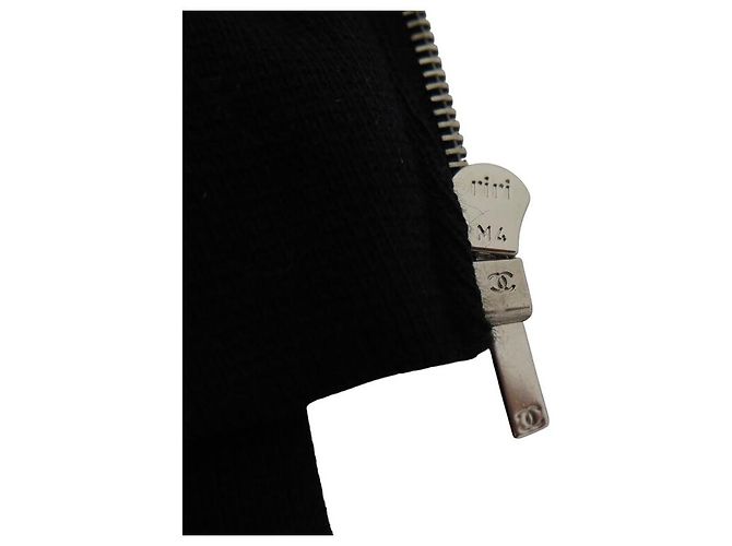 NOVO PULL CHANEL P63299 MOLETOM CAPUZ GRAFFITI COCO CAMELIA CAMBON M 50 Preto - vista 13