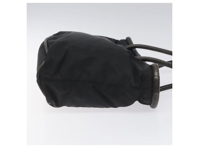 Céline Borsa a spalla CELINE in nylon nero Auth 101065 - vista 3